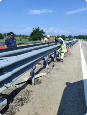 Intervento ripristino sicurezza stradale, sostituzione guard rail